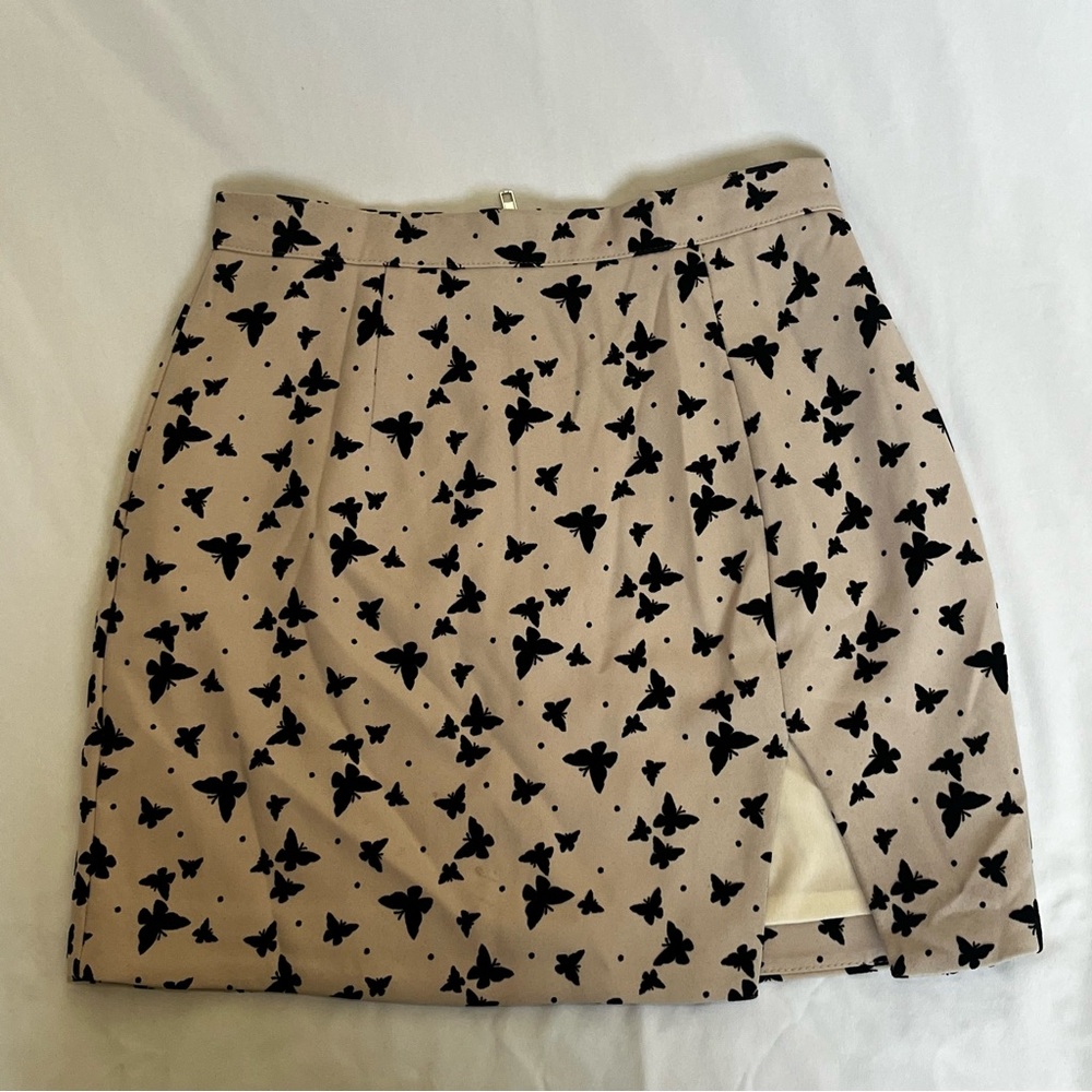 Princess Polly Black Butterfly Print Tan Mini Skirt Size 4 EUC